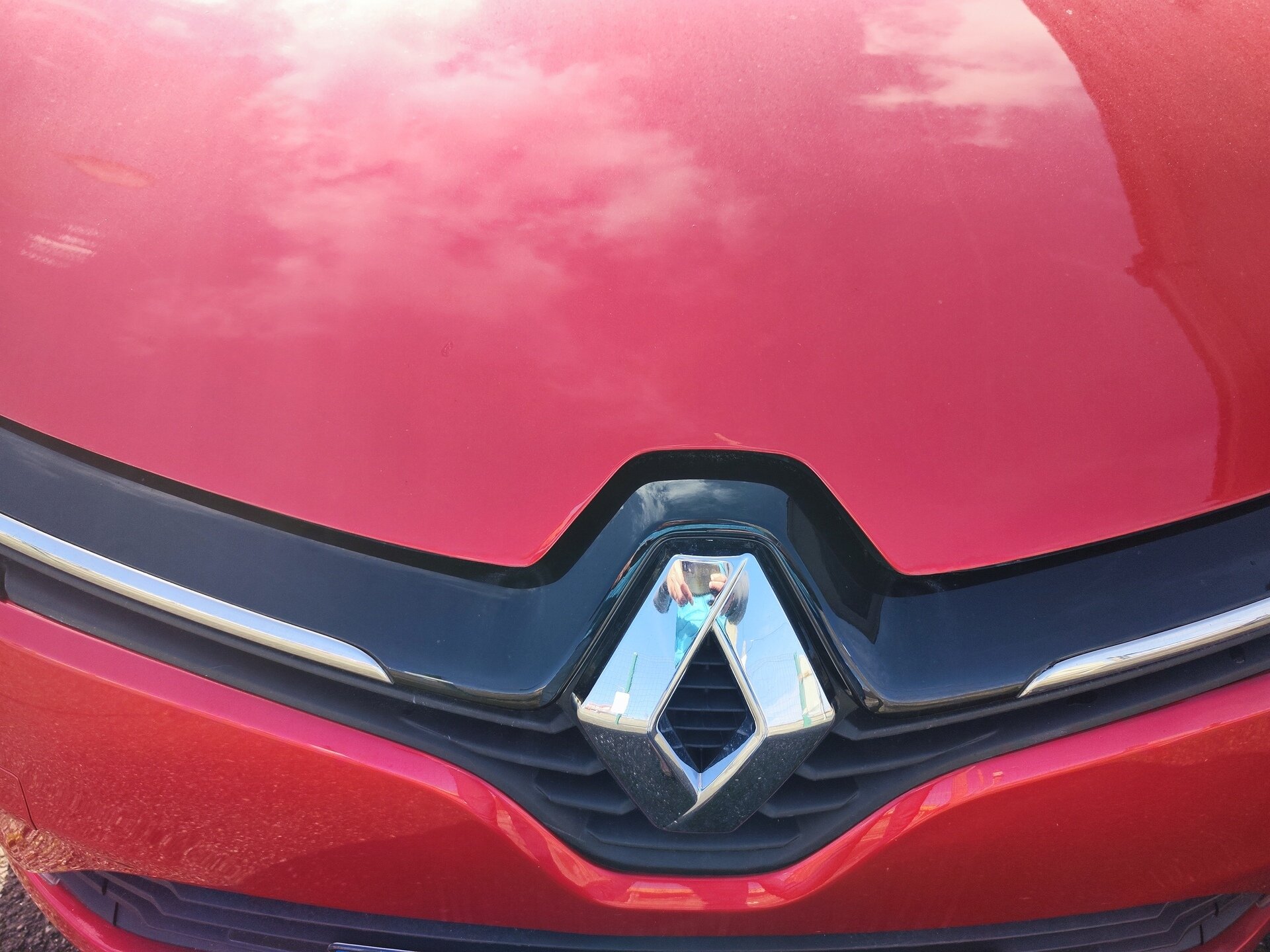 Renault Clio — foto 1